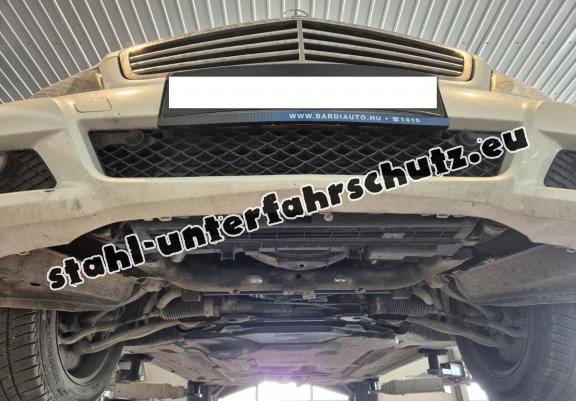 Unterfahrschutz für Motor der Marke Mercedes C-Class W204