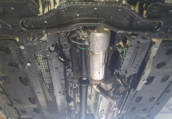 Stahlschutz für DPF der Marke  Dacia Duster