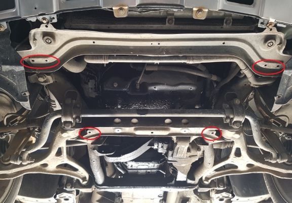 Unterfahrschutz für Motor der Marke Mercedes ML W164