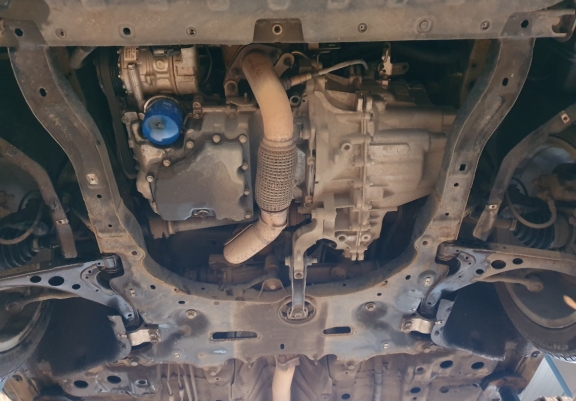 Unterfahrschutz für Motor der Marke Opel Astra K