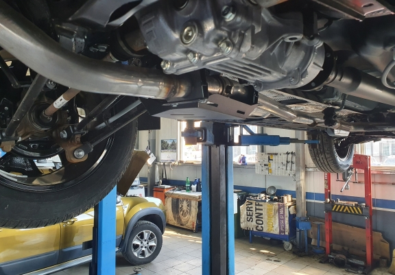 Aluminium schutz für AGR-Ventil der Marke  Dacia Duster