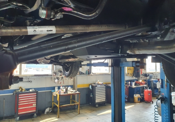 Aluminium schutz für AGR-Ventil der Marke  Dacia Duster