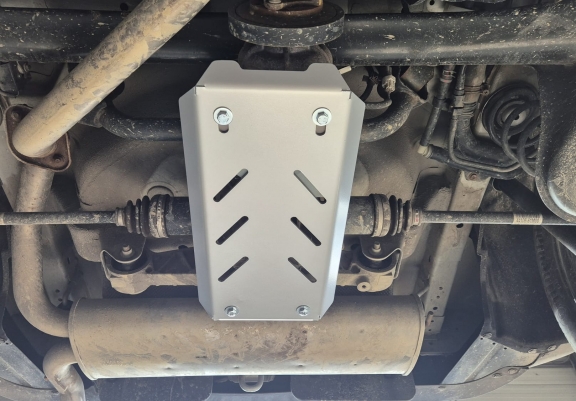 Unterfahrschutz für Motor der Marke Suzuki SX 4 - Aktionspaket Aluminium