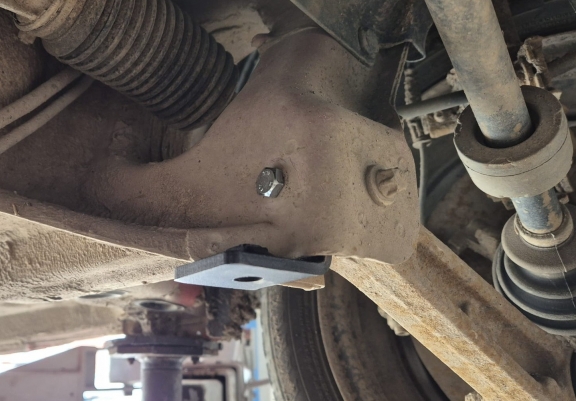 Unterfahrschutz für Motor und Getriebe aus Stahl für  Suzuki Wagon R+